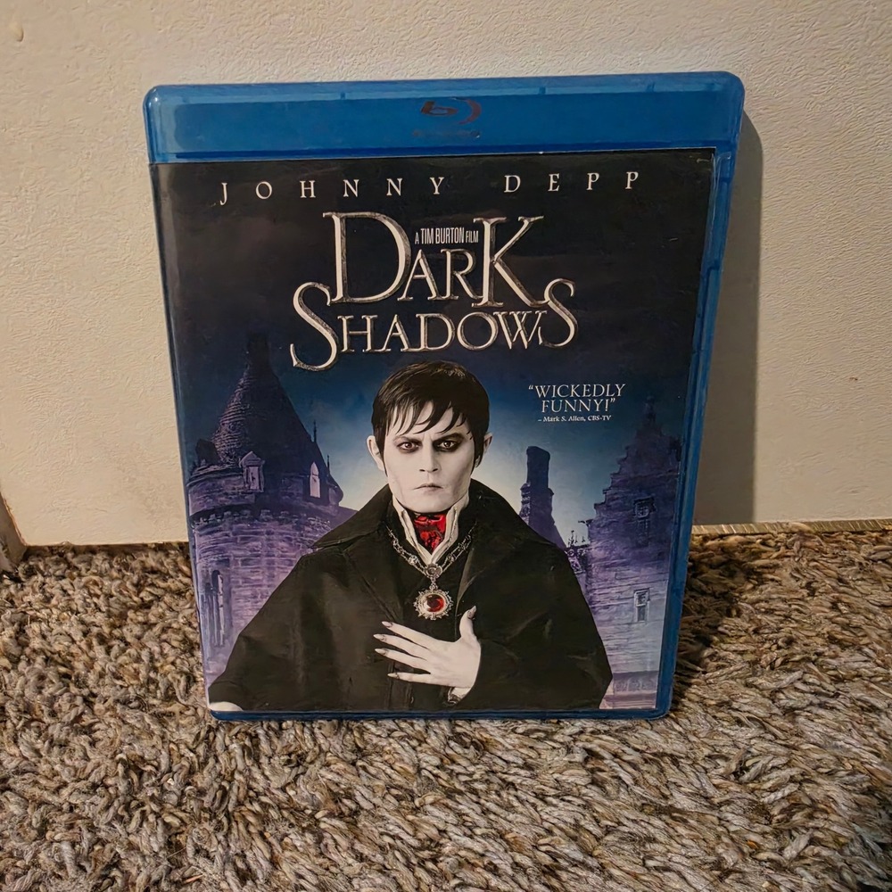 Dark Shadows Blu-ray DVD Combo Johnny Depp Tim Burton Vampire Comedy Movie